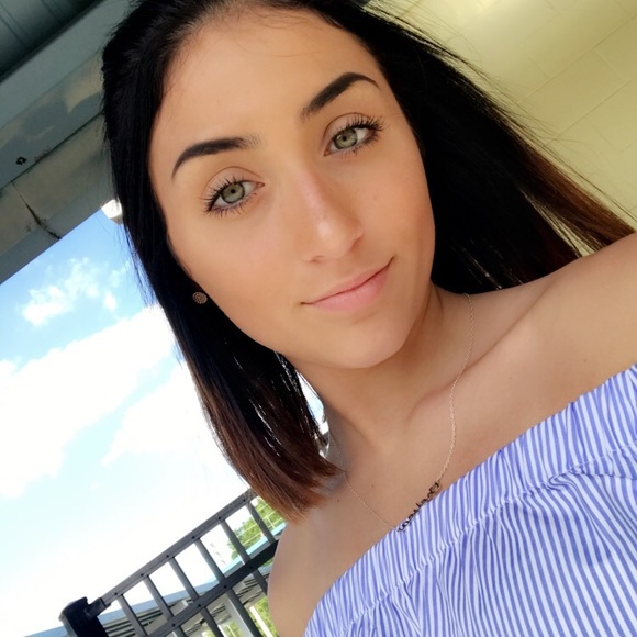 Meet your Posher, Chelsea - Picture 1 of 1